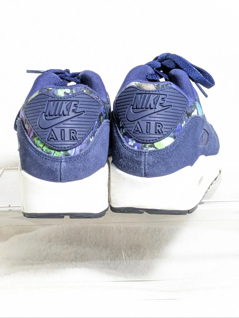 Women's Nike Air Max Blue Floral Sneakers 881105-400 Athletic Activewear 9.5‎